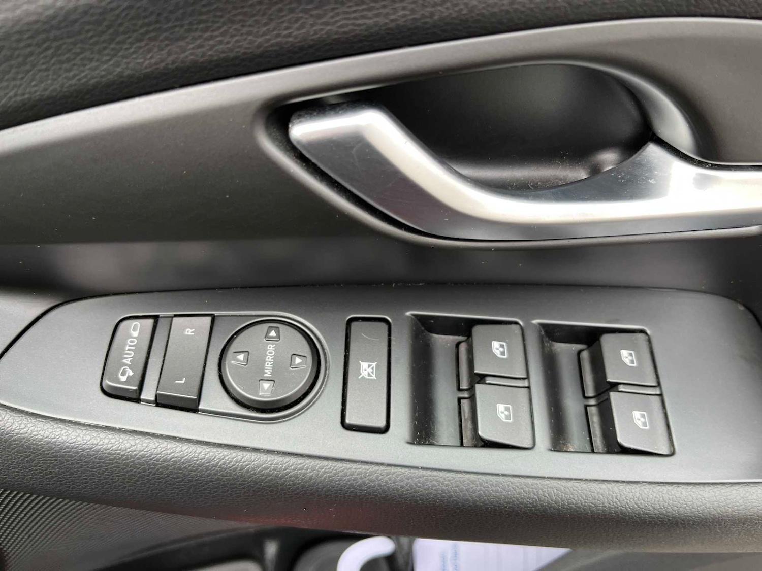 Used Hyundai i30 2018 for sale - 77973929: Photo 20