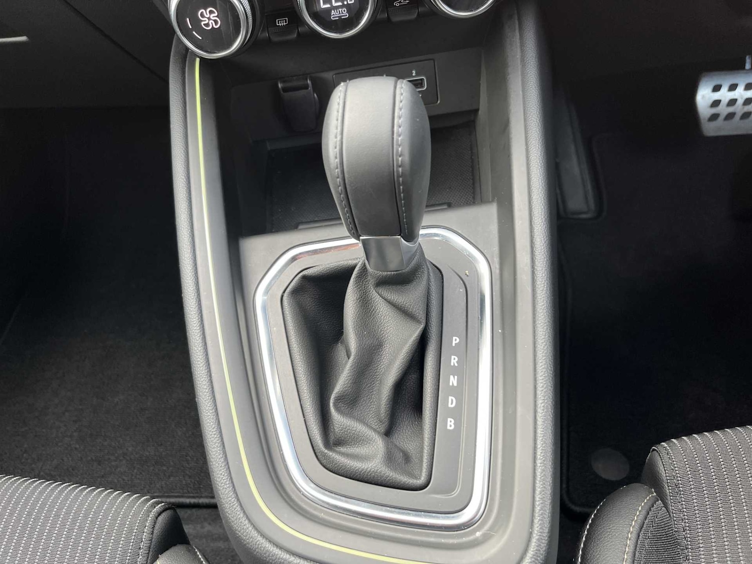 Used Renault Clio 2023 for sale - 76212093: Photo 12