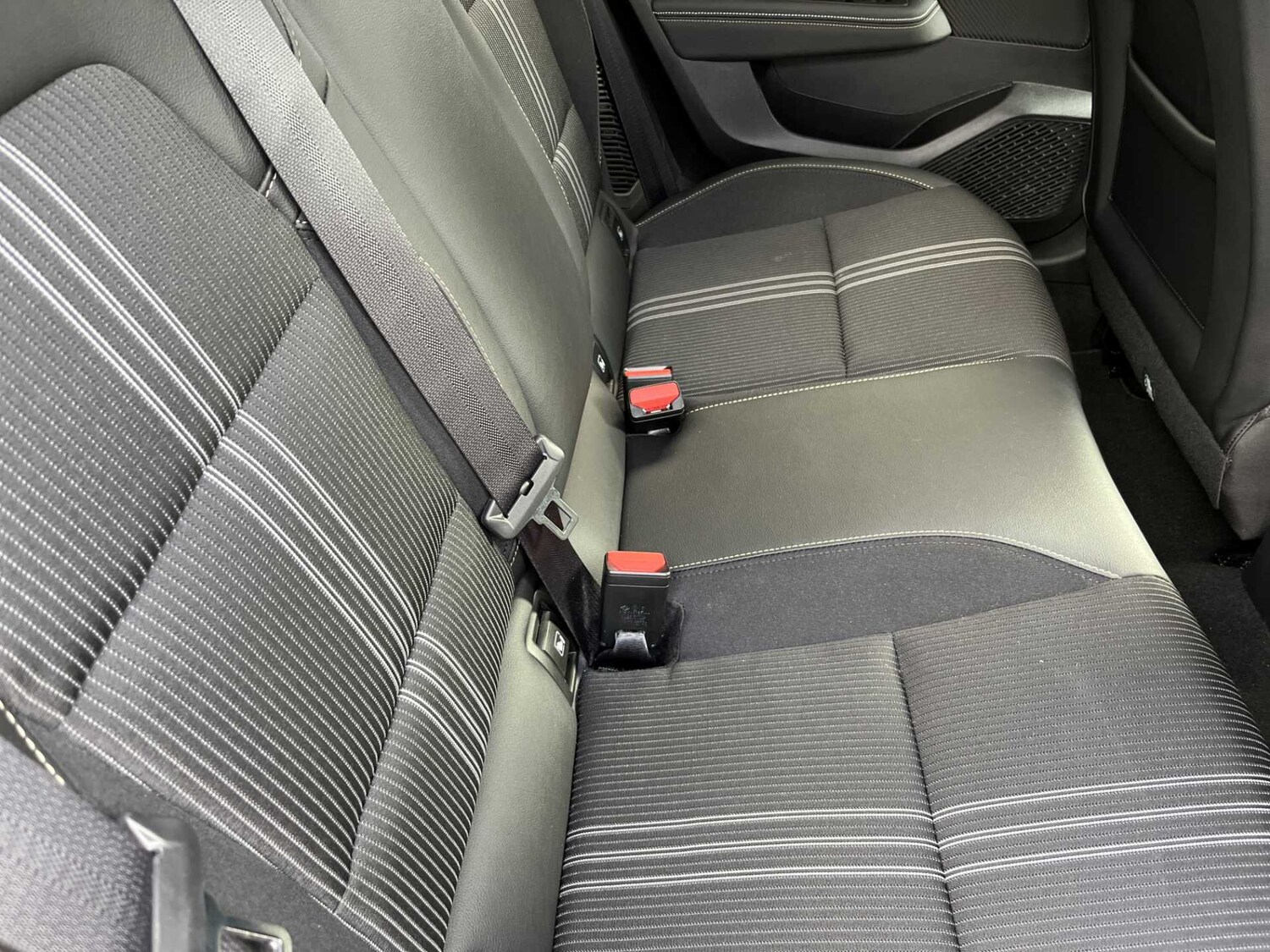 Used Renault Clio 2023 for sale - 76212093: Photo 15