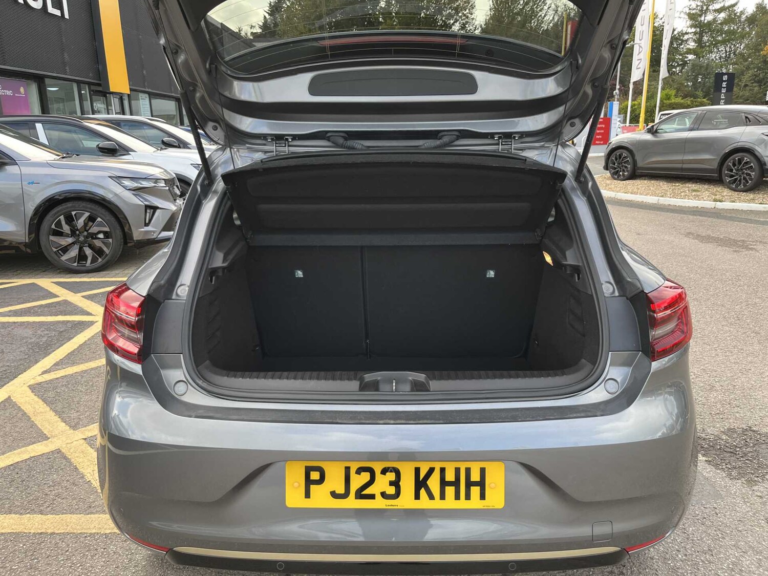 Used Renault Clio 2023 for sale - 76212093: Photo 16