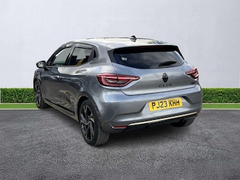 Used Renault Clio 2023 for sale - 76212093: Photo