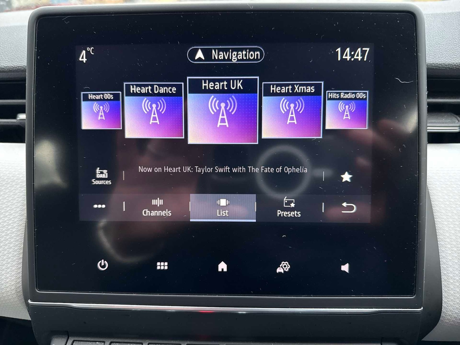 Used Renault Clio 2022 for sale - 76757446: Photo 10