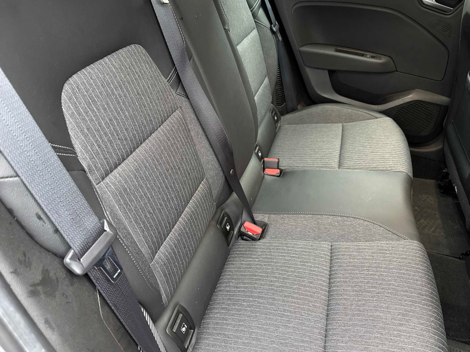 Used Renault Clio 2022 for sale - 76757446: Photo 15