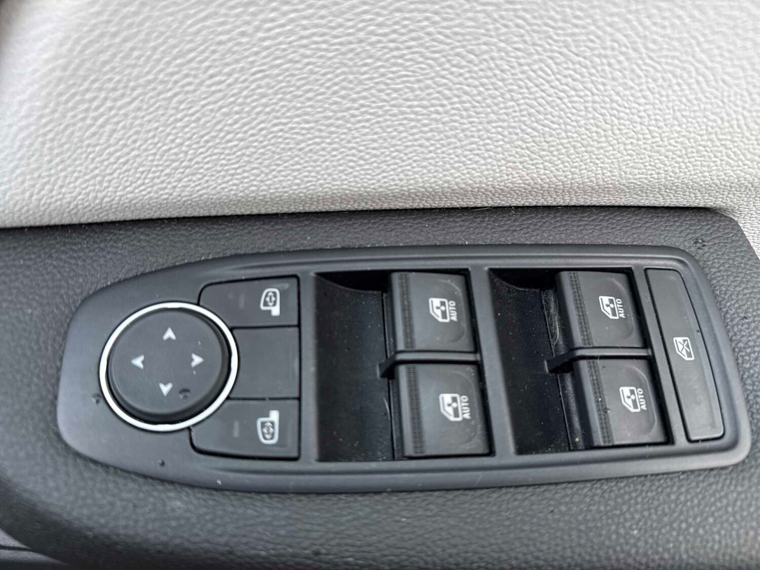 Used Renault Clio 2022 for sale - 76757446: Photo 20