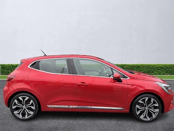 Used Renault Clio 2022 for sale - 76757446: Photo