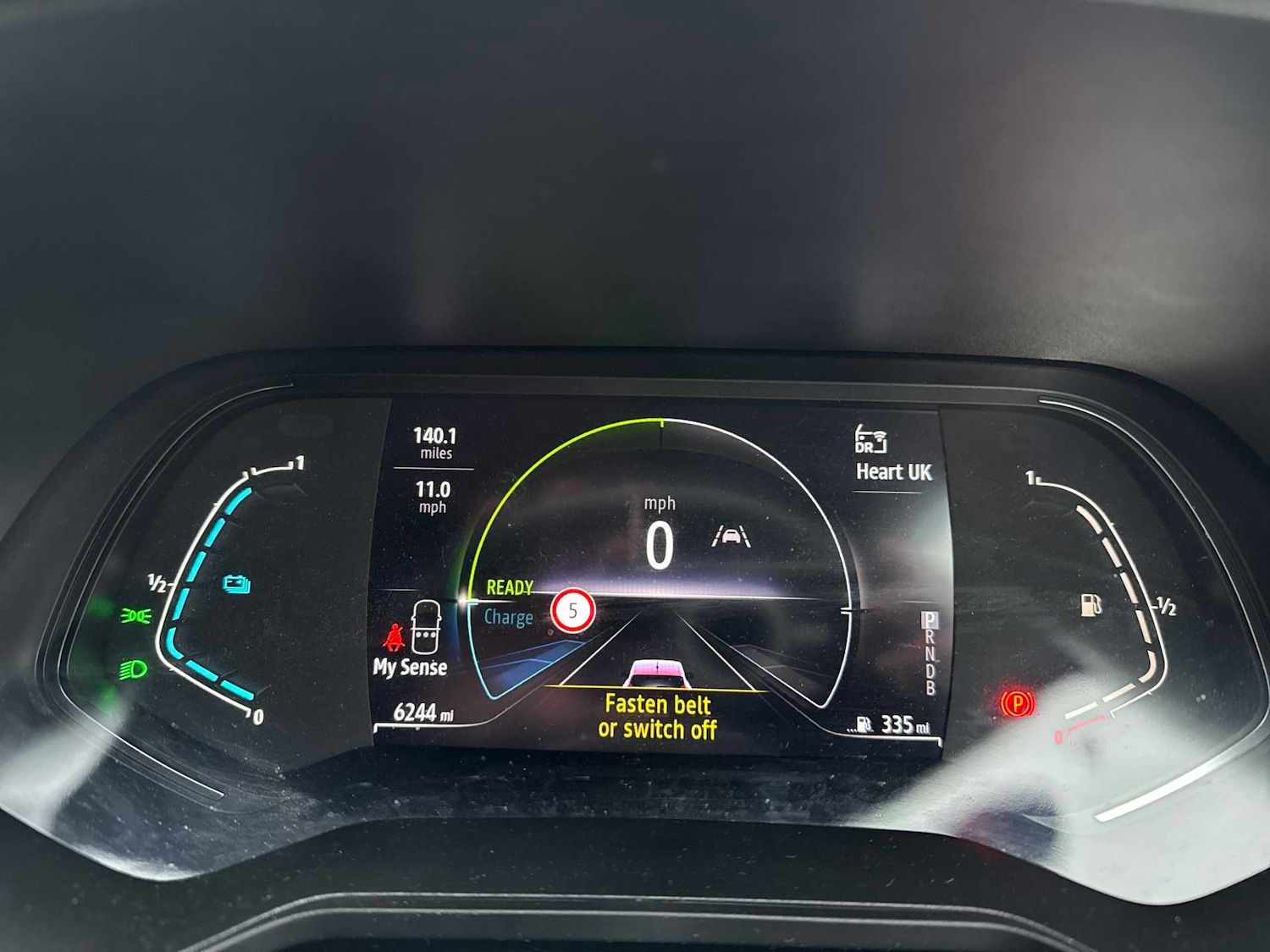 Used Renault Clio 2022 for sale - 76757446: Photo 9