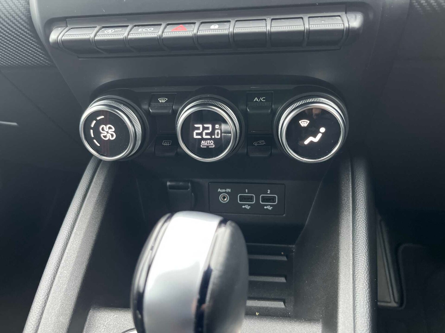 Used Renault Clio 2020 for sale - 76879677: Photo 11