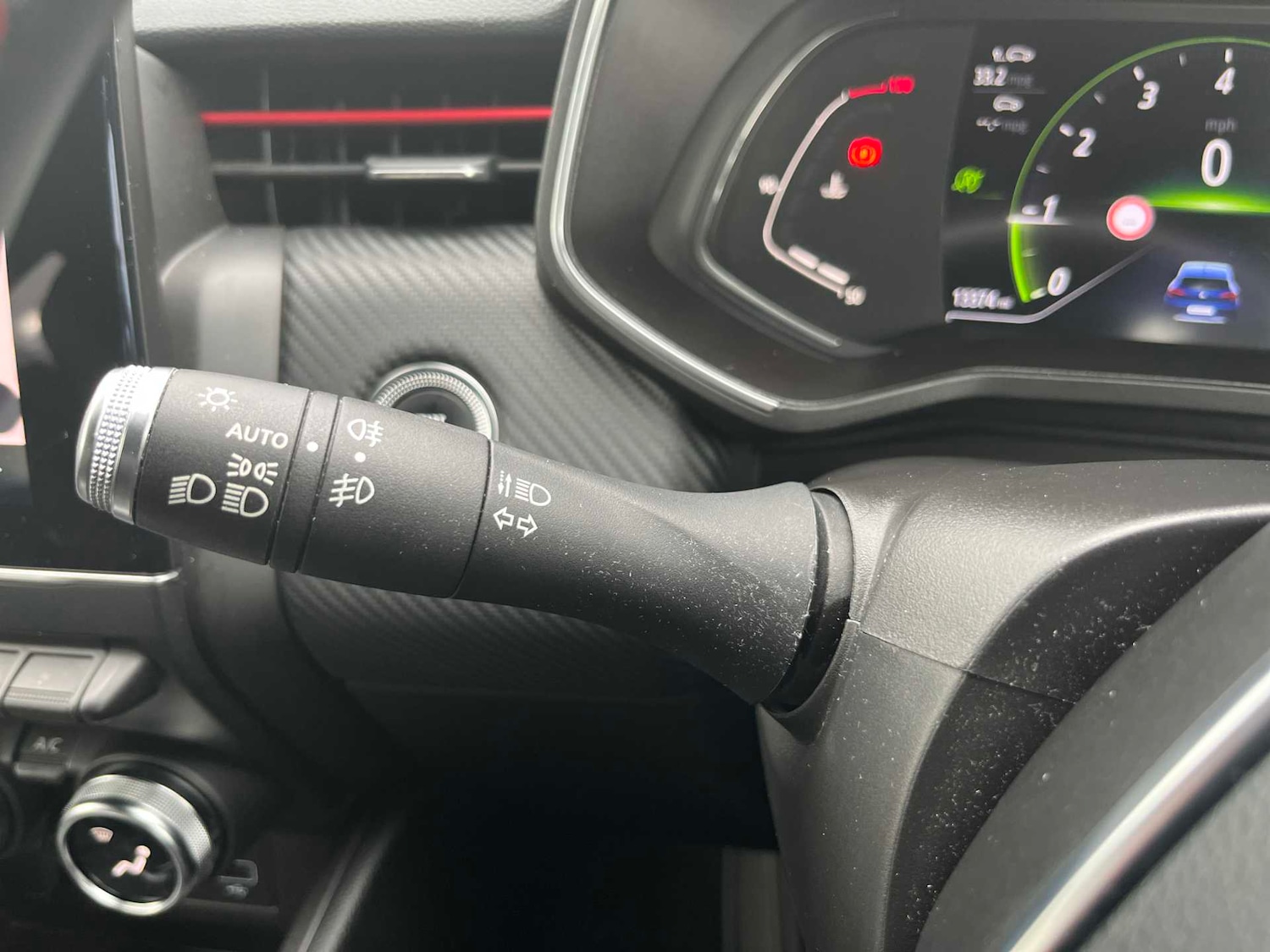 Used Renault Clio 2020 for sale - 76879677: Photo 26