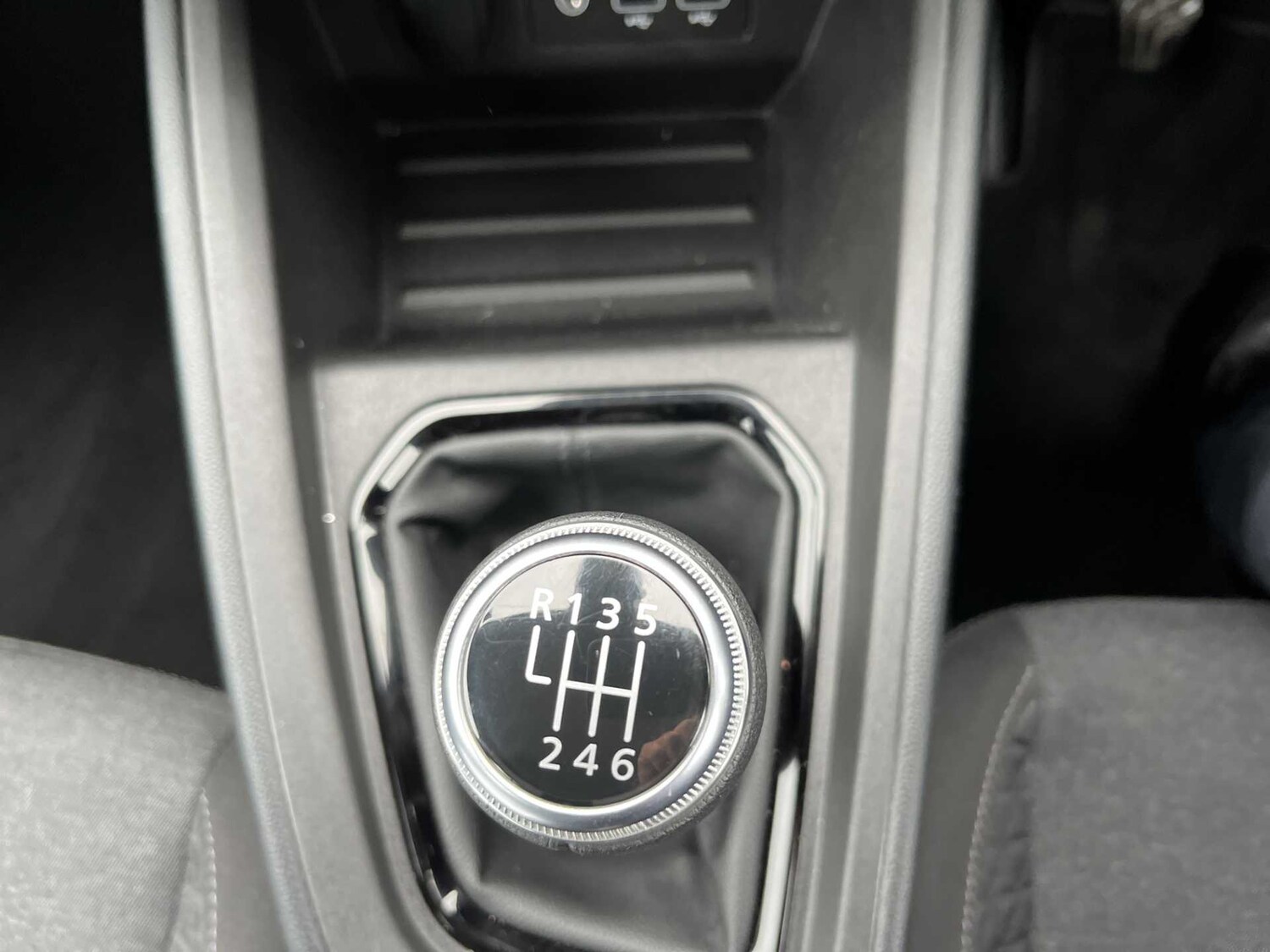 Used Renault Clio 2022 for sale - 76329978: Photo 12