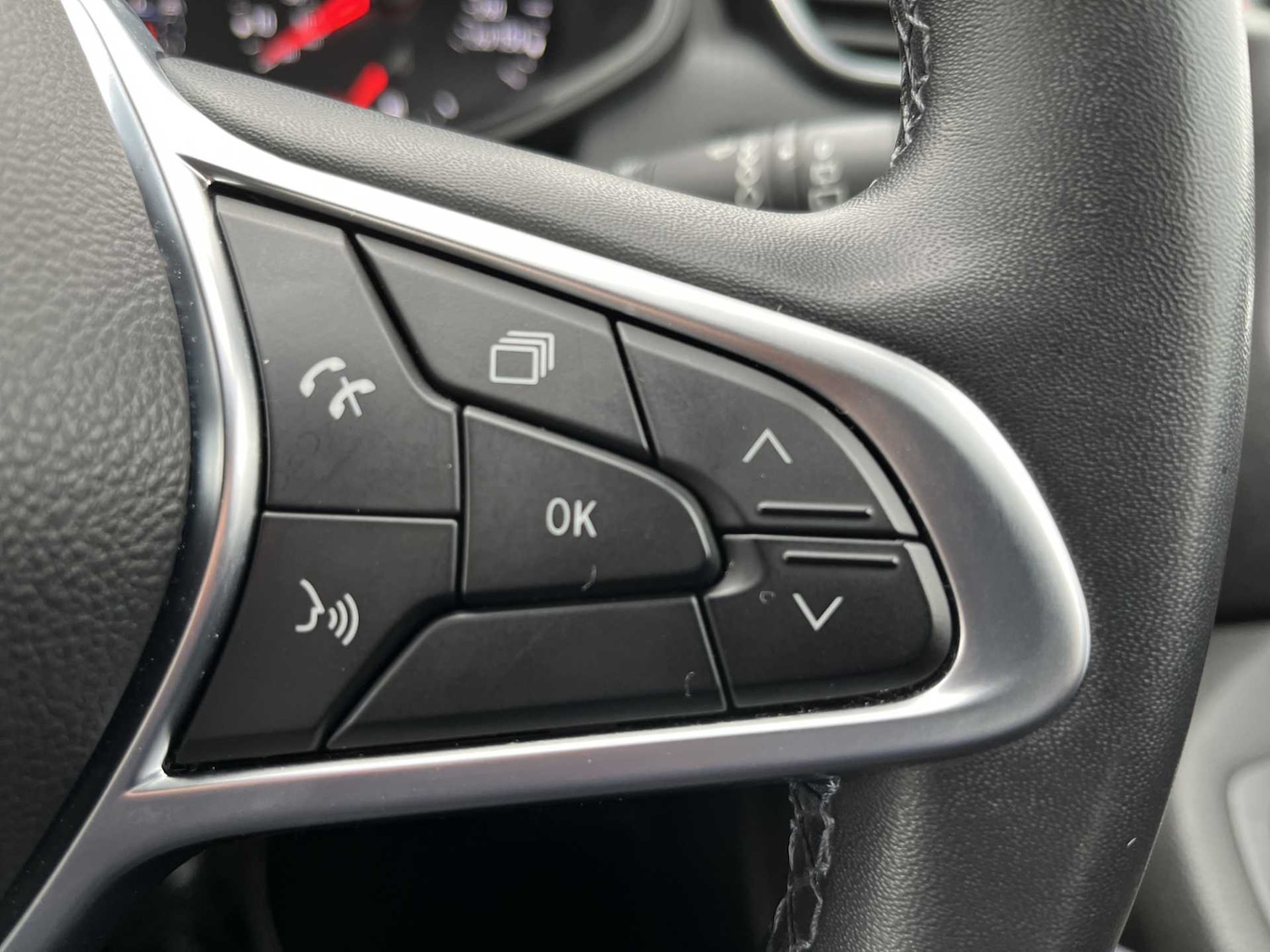 Used Renault Clio 2022 for sale - 76329978: Photo 23