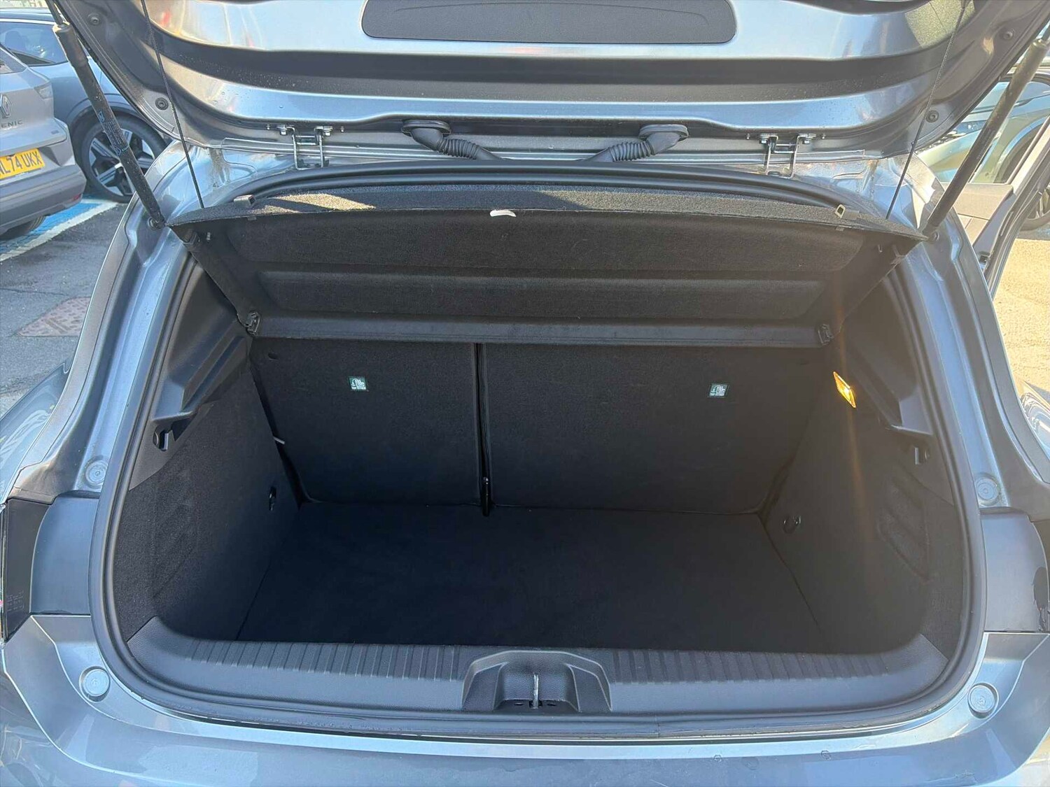 Used Renault Clio 2024 for sale - 78191357: Photo 15