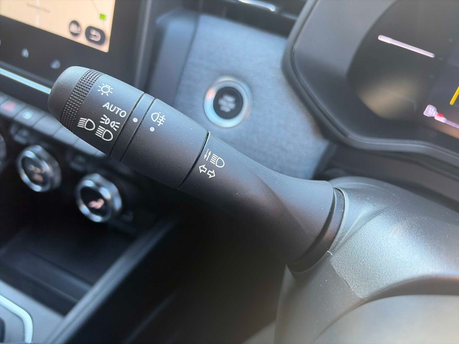 Used Renault Clio 2024 for sale - 78191357: Photo 24