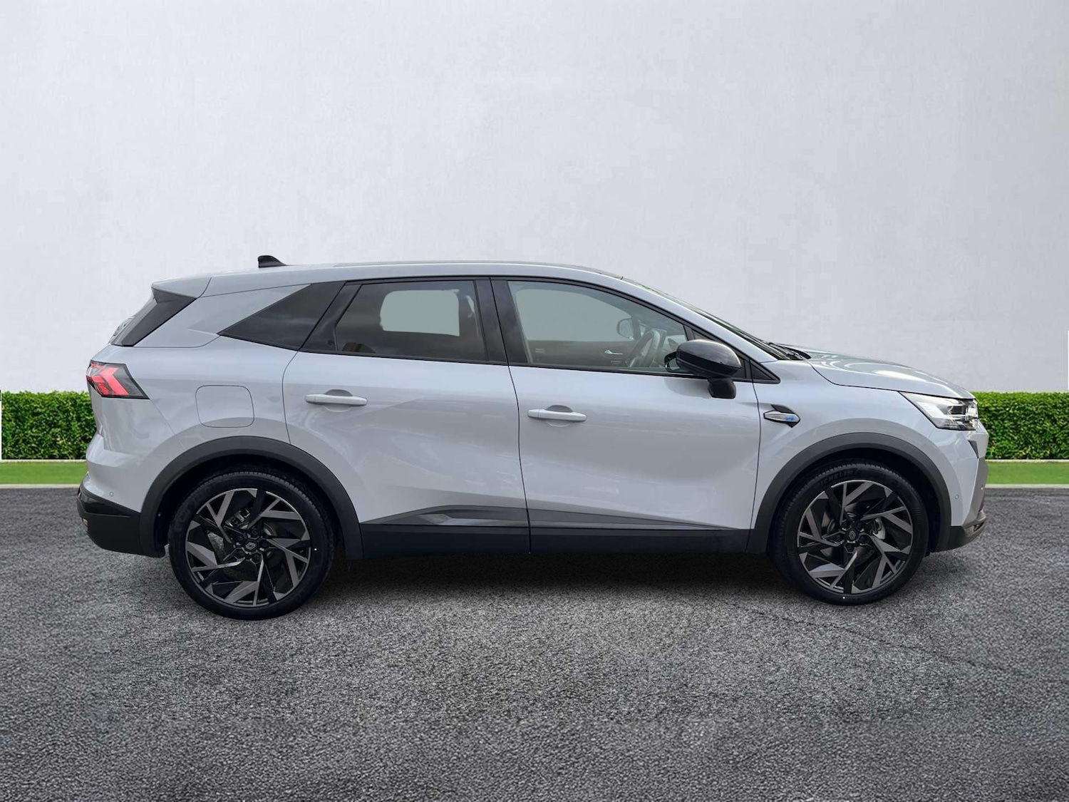 Used Renault Other 2025 for sale - 77020610: Photo 2