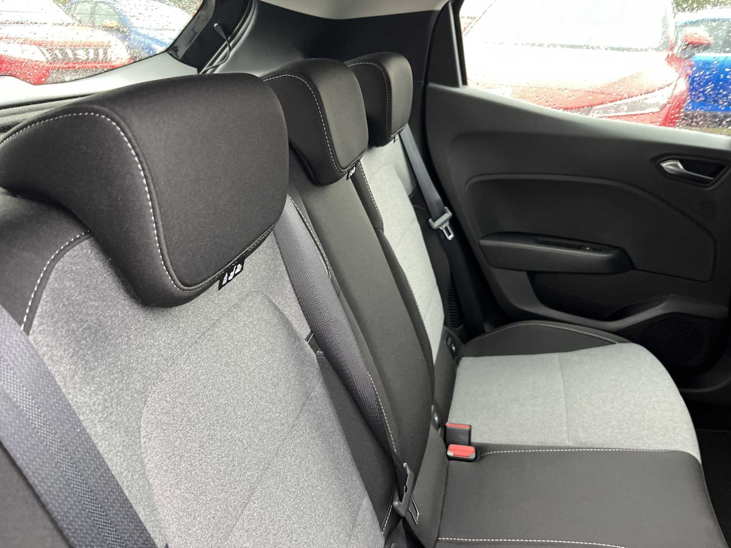 Used Renault Clio 2024 for sale - 76159555: Photo 15