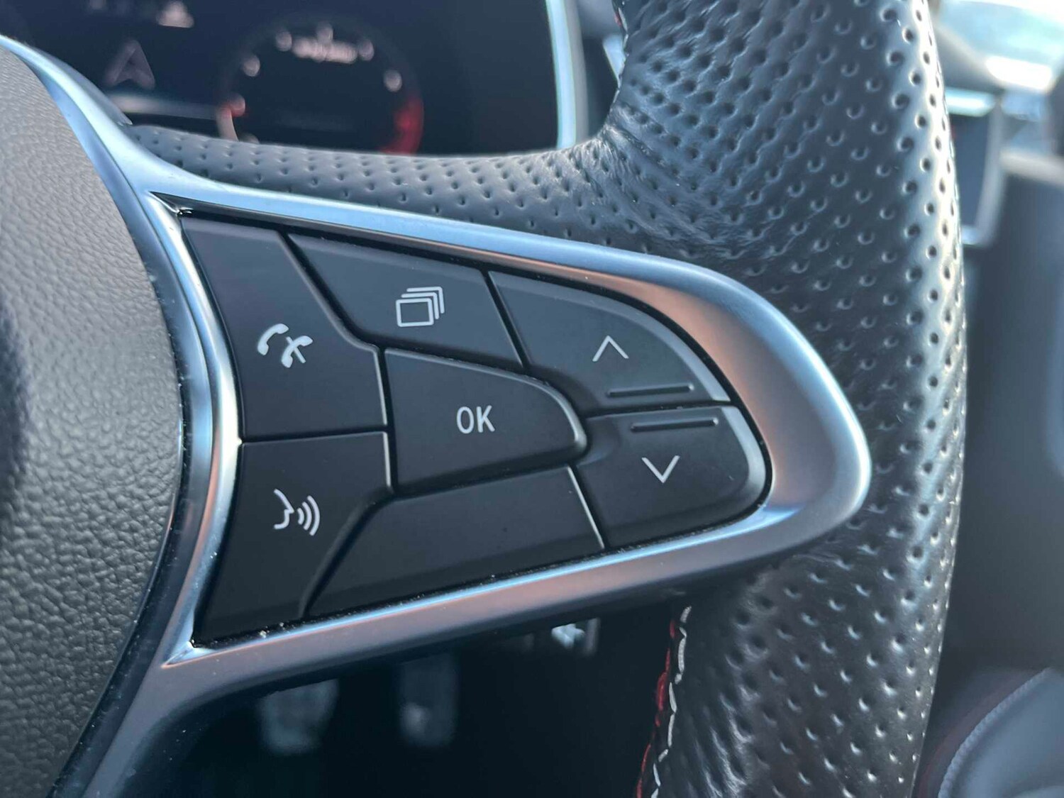 Used Renault Clio 2022 for sale - 77487427: Photo 23