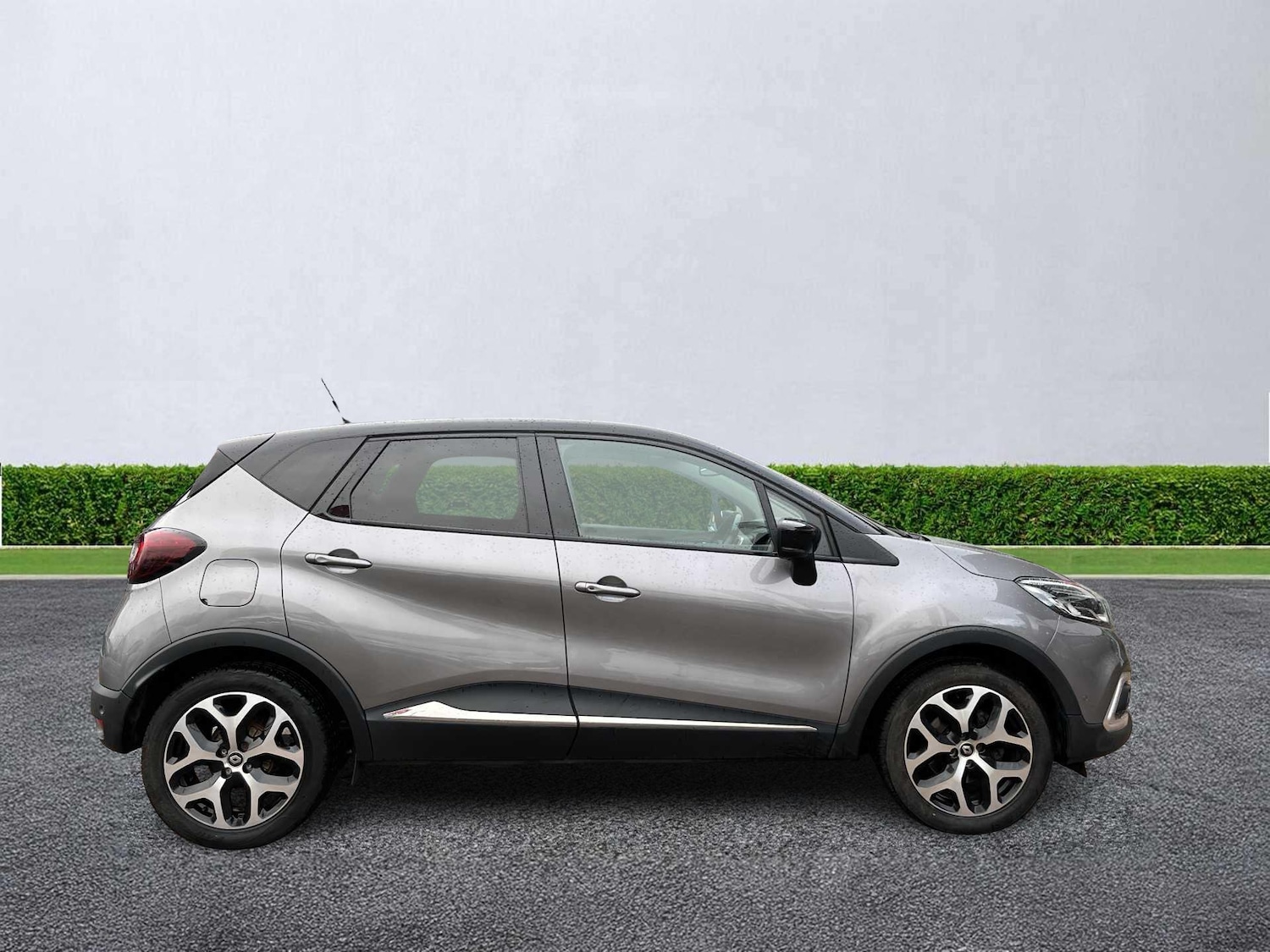 Used Renault Captur 2019 for sale - 76455214: Photo 3
