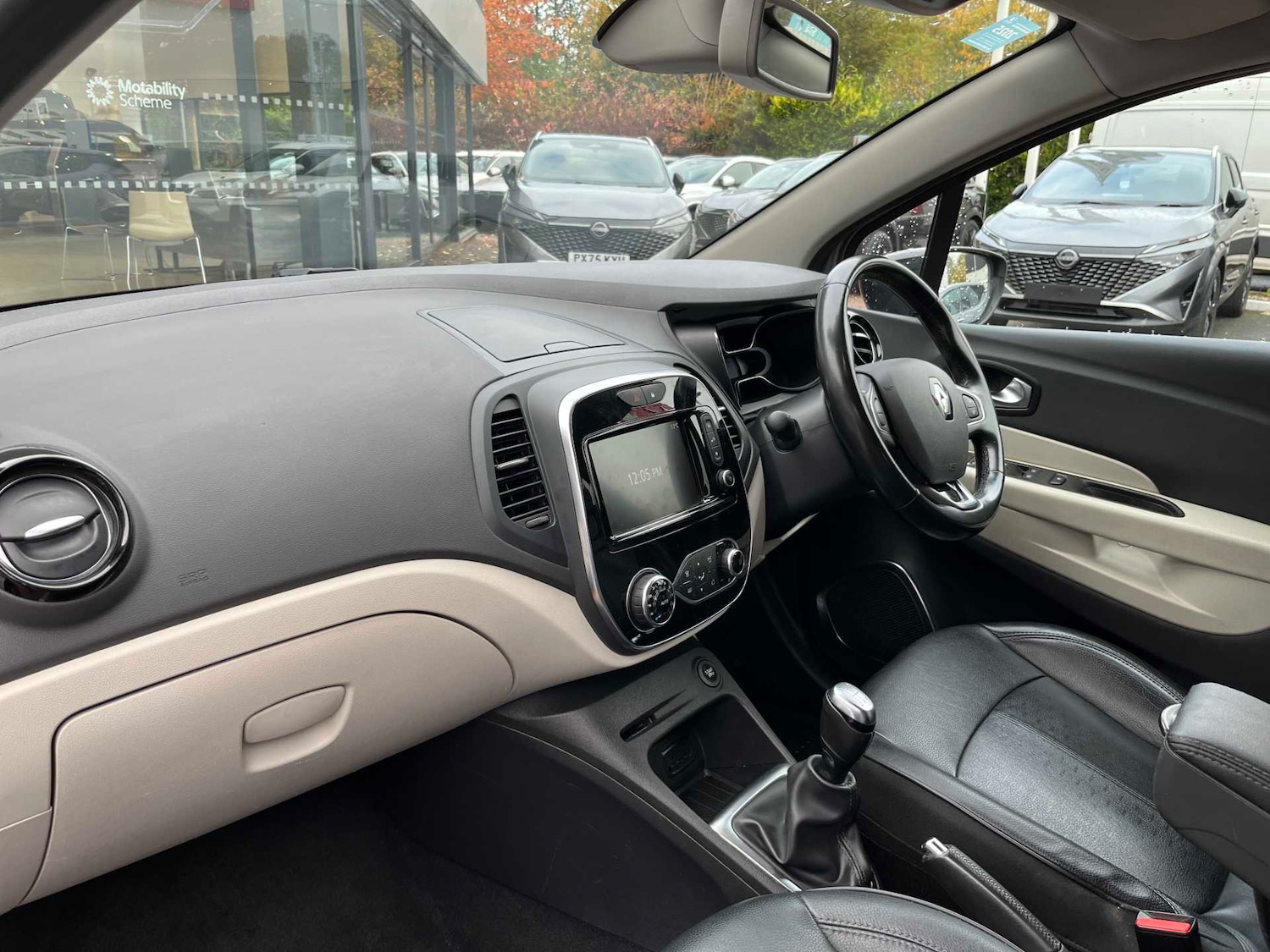 Used Renault Captur 2019 for sale - 76455214: Photo 7