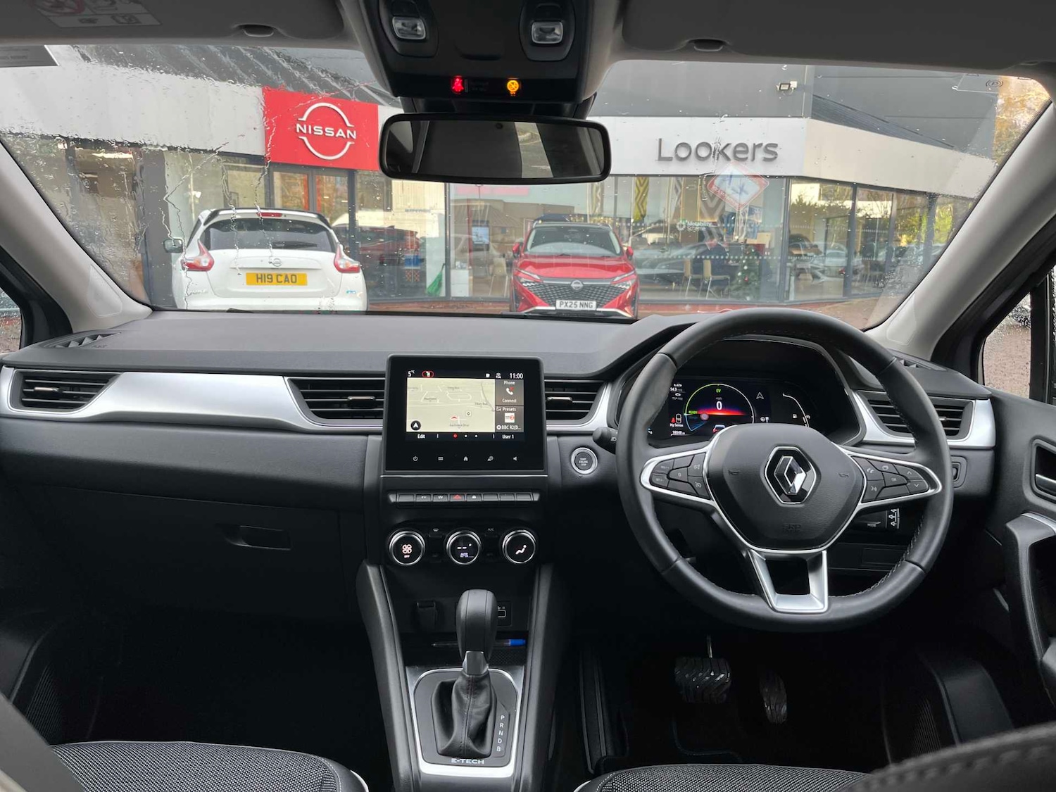 Used Renault Captur 2023 for sale - 76794927: Photo 8