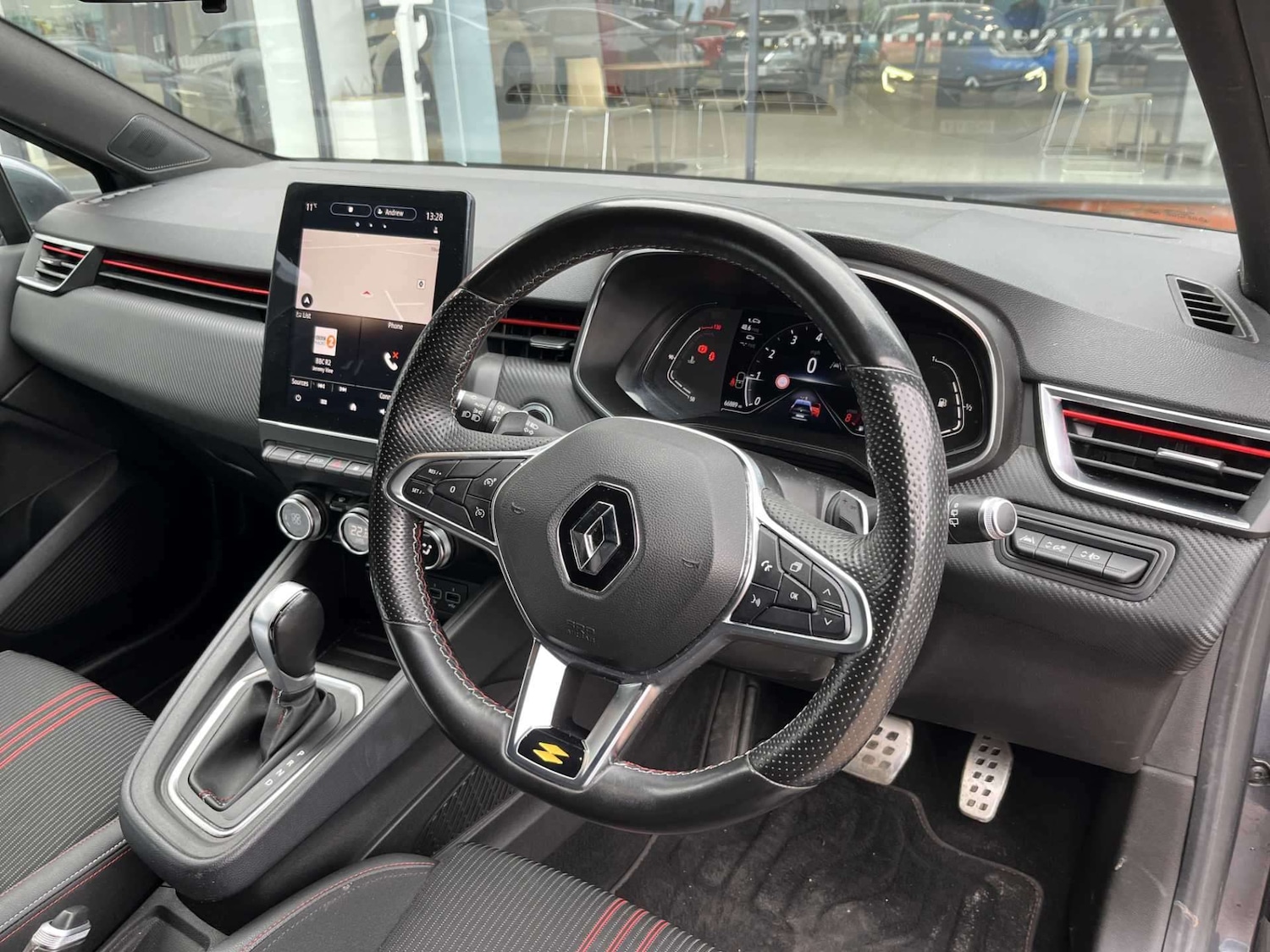 Used Renault Clio 2020 for sale - 76353627: Photo 13
