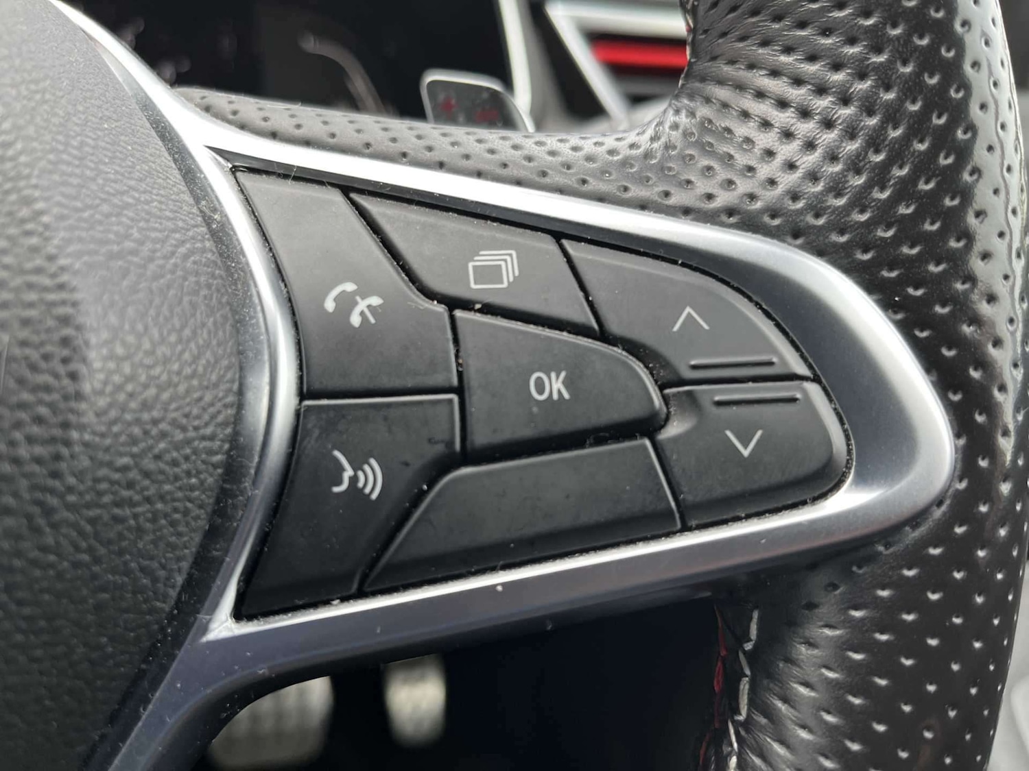 Used Renault Clio 2020 for sale - 76353627: Photo 22