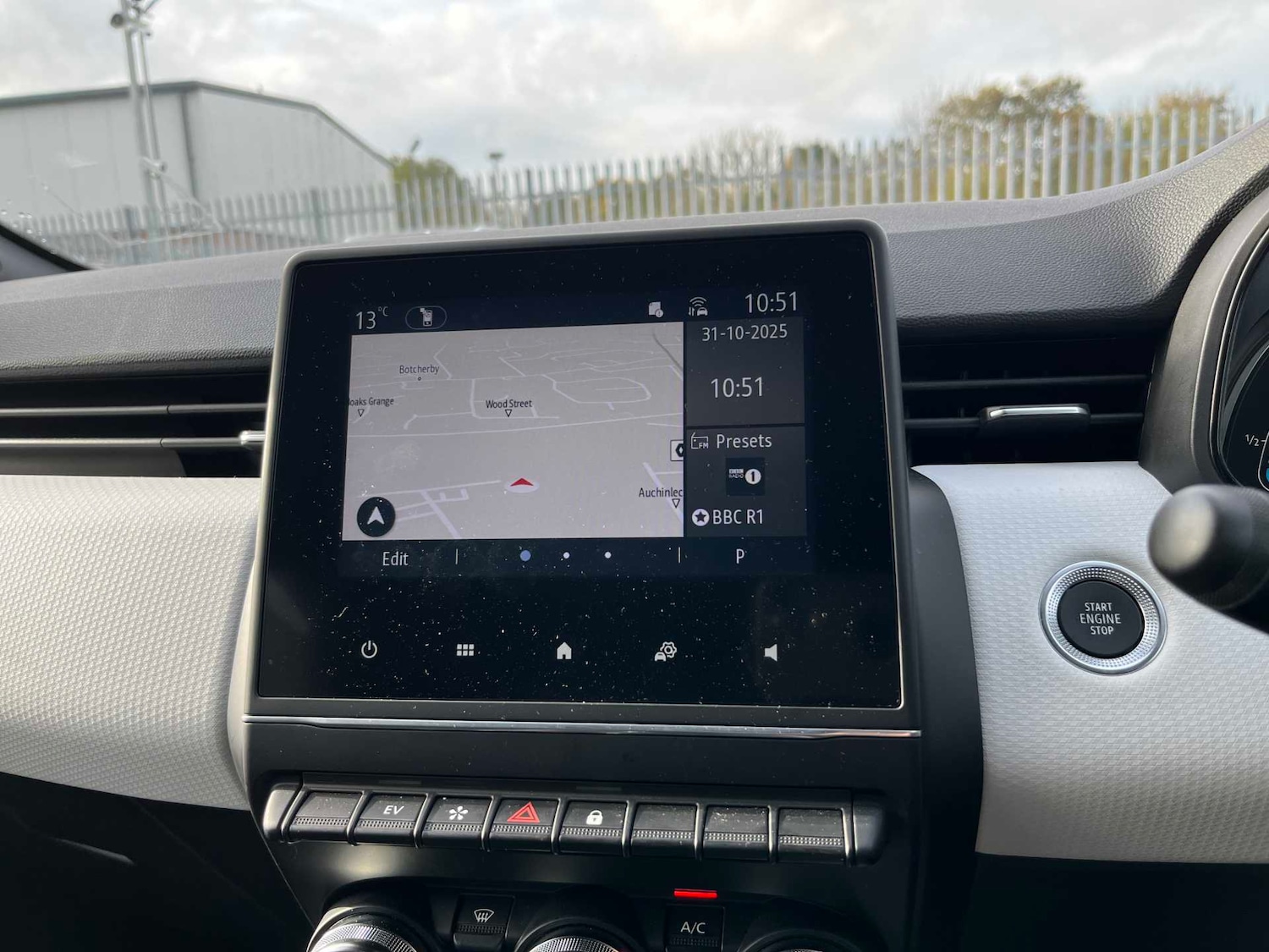 Used Renault Clio 2022 for sale - 76437212: Photo 10