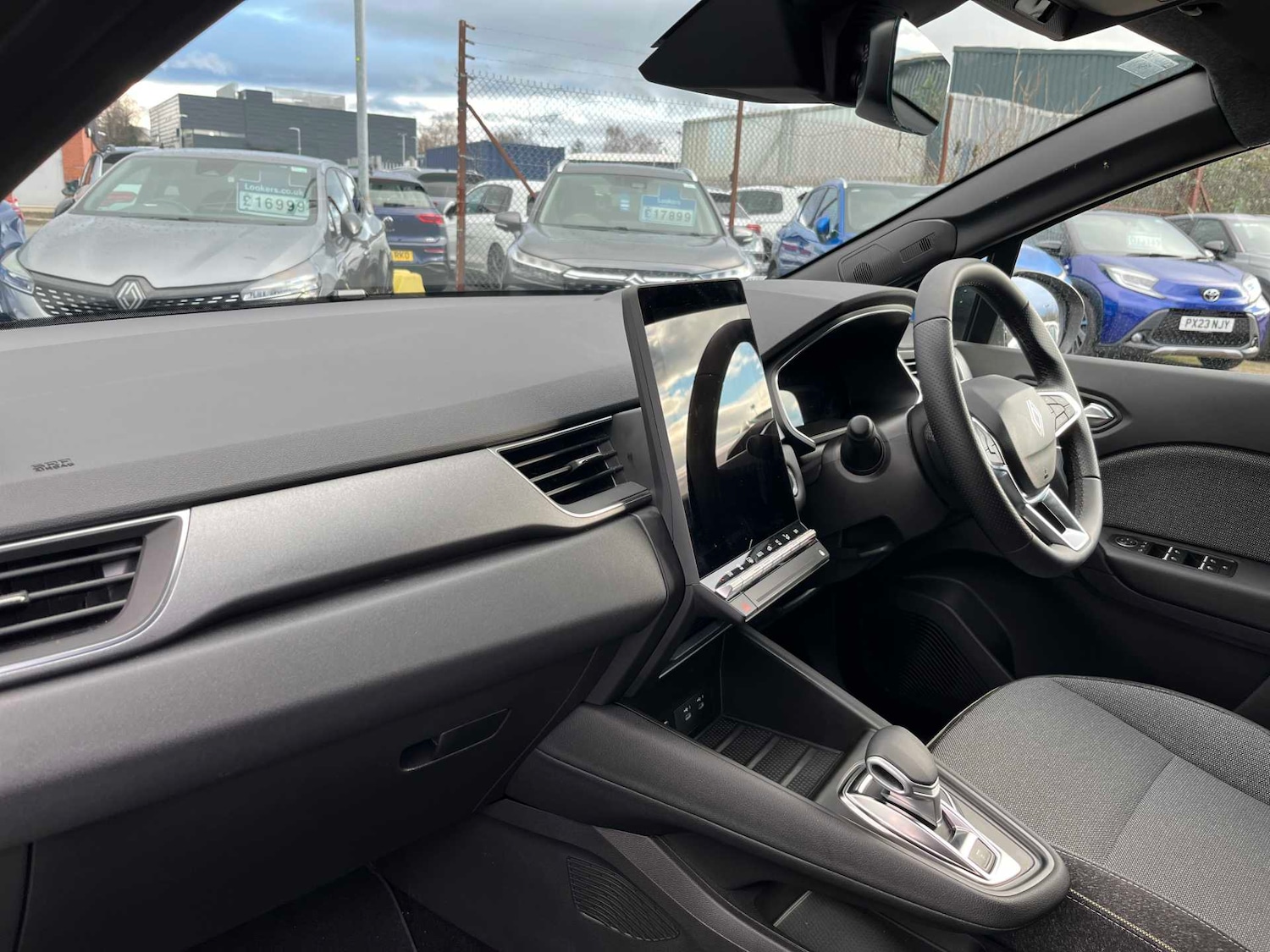 Used Renault Other 2025 for sale - 76970013: Photo 7