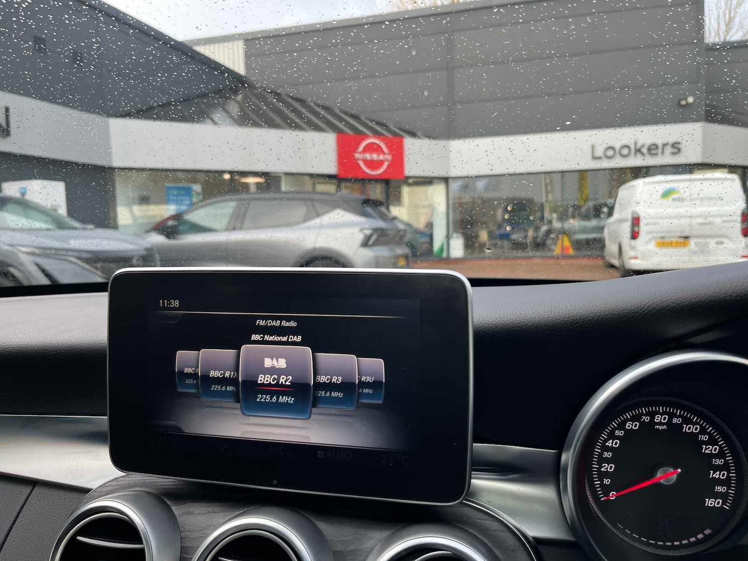 Used Mercedes-Benz C Class 2016 for sale - 76809432: Photo 10