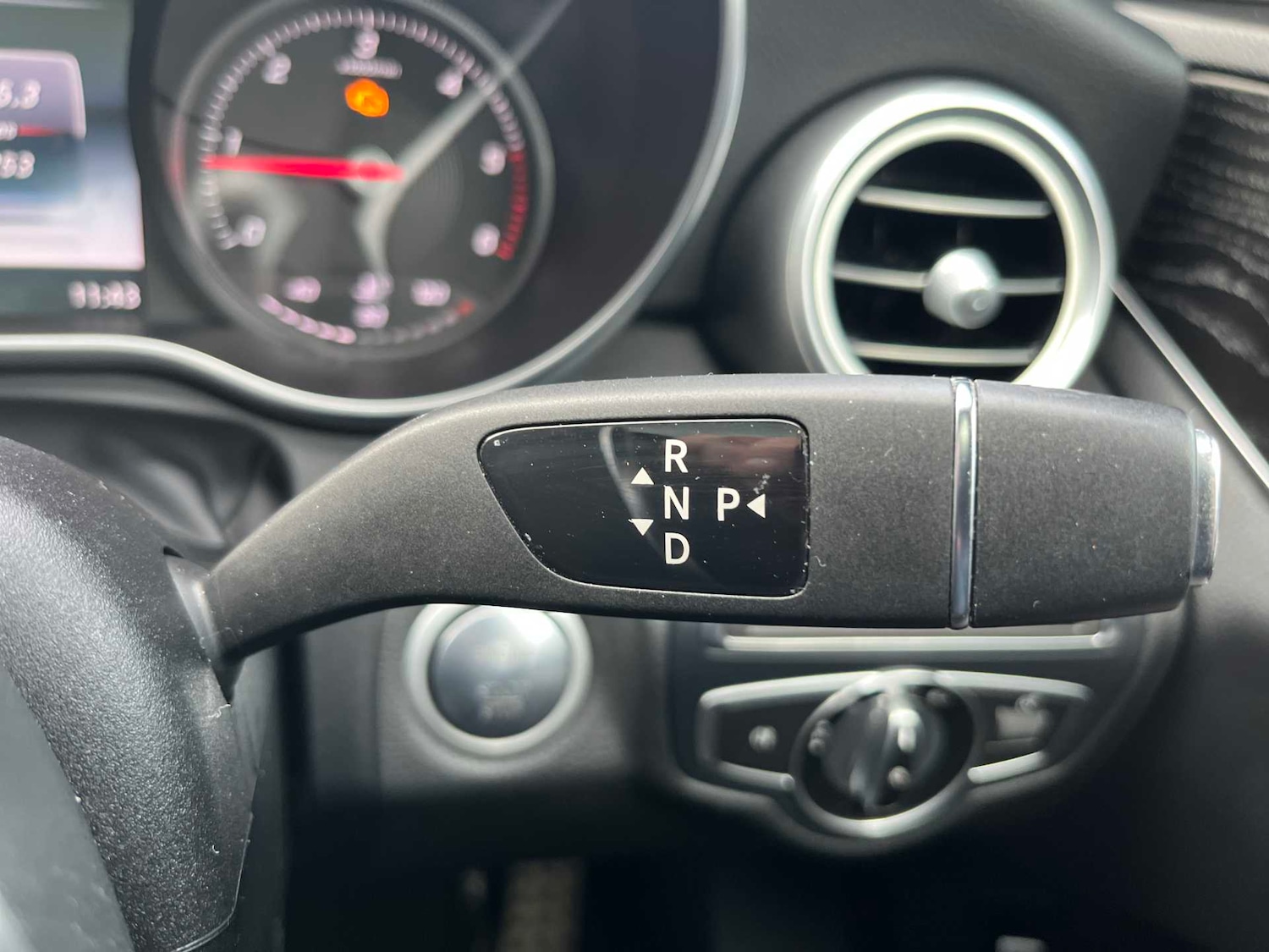 Used Mercedes-Benz C Class 2016 for sale - 76809432: Photo 25