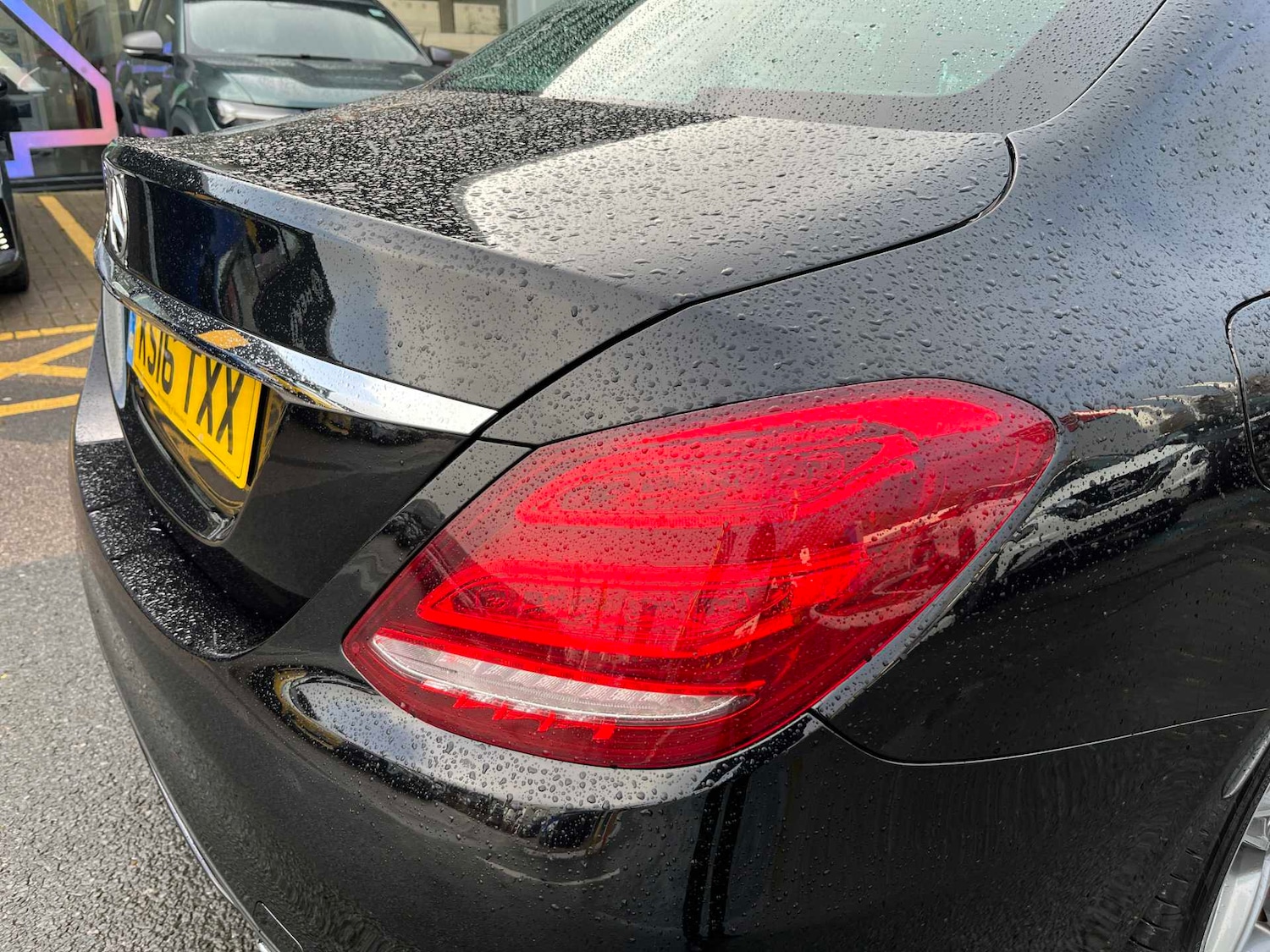 Used Mercedes-Benz C Class 2016 for sale - 76809432: Photo 28