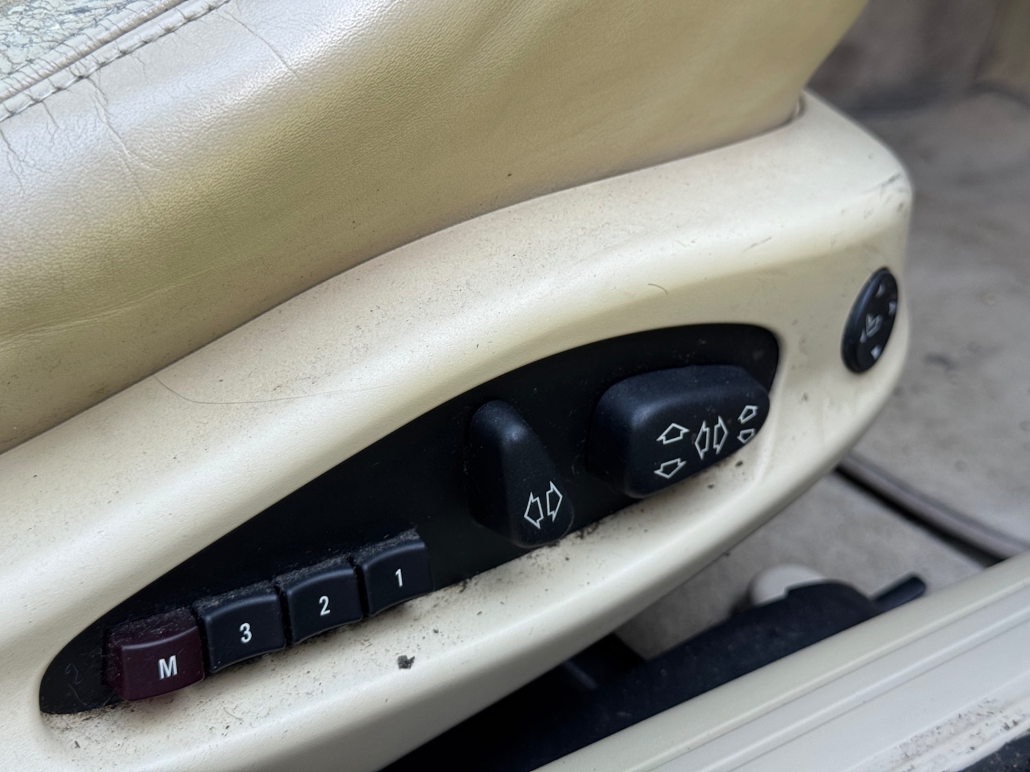 Used BMW 6 Series 2006 for sale - 77001745: Photo 12