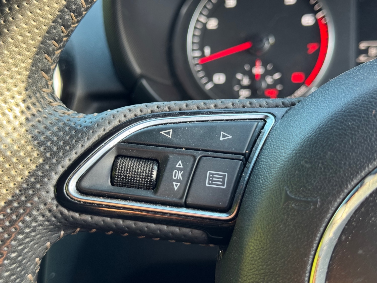 Used Audi A1 2013 for sale - 77001726: Photo 15