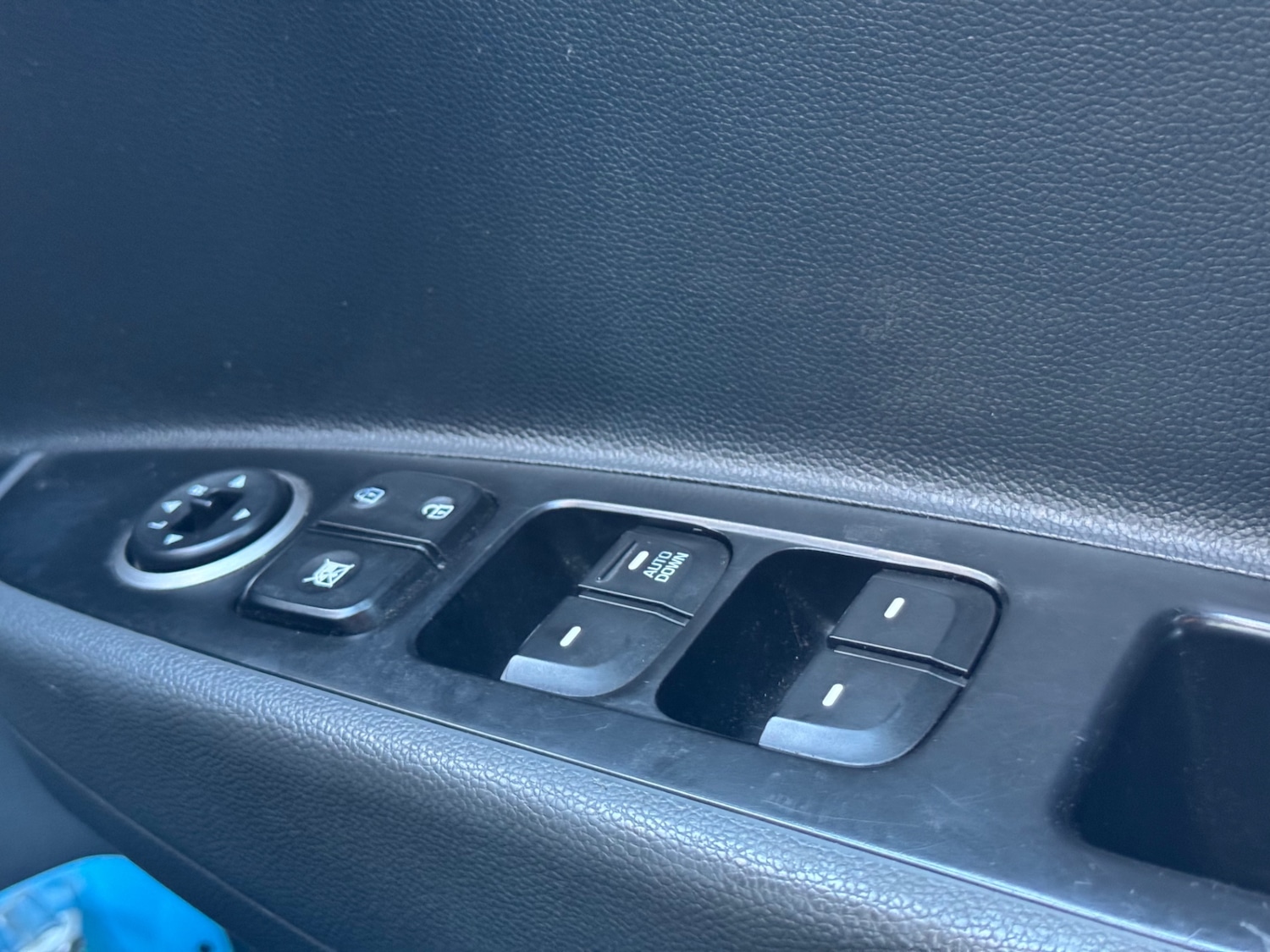 Used Hyundai i10 2017 for sale - 77055144: Photo 15