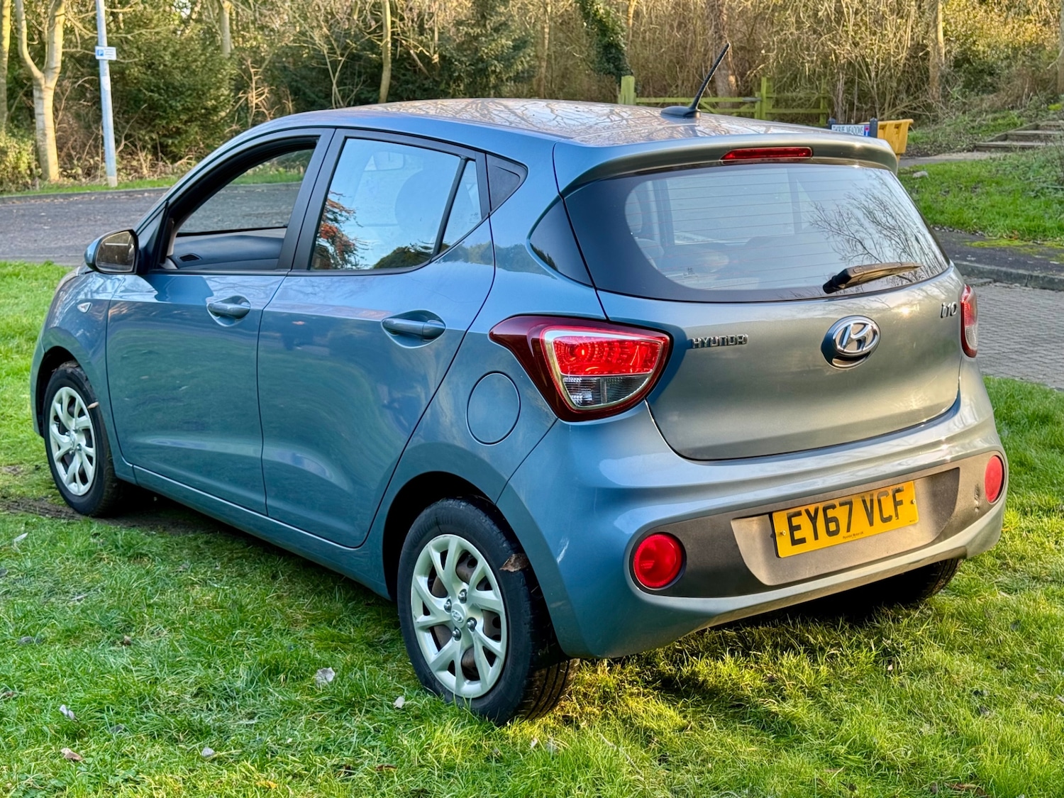 Used Hyundai i10 2017 for sale - 77055144: Photo 4