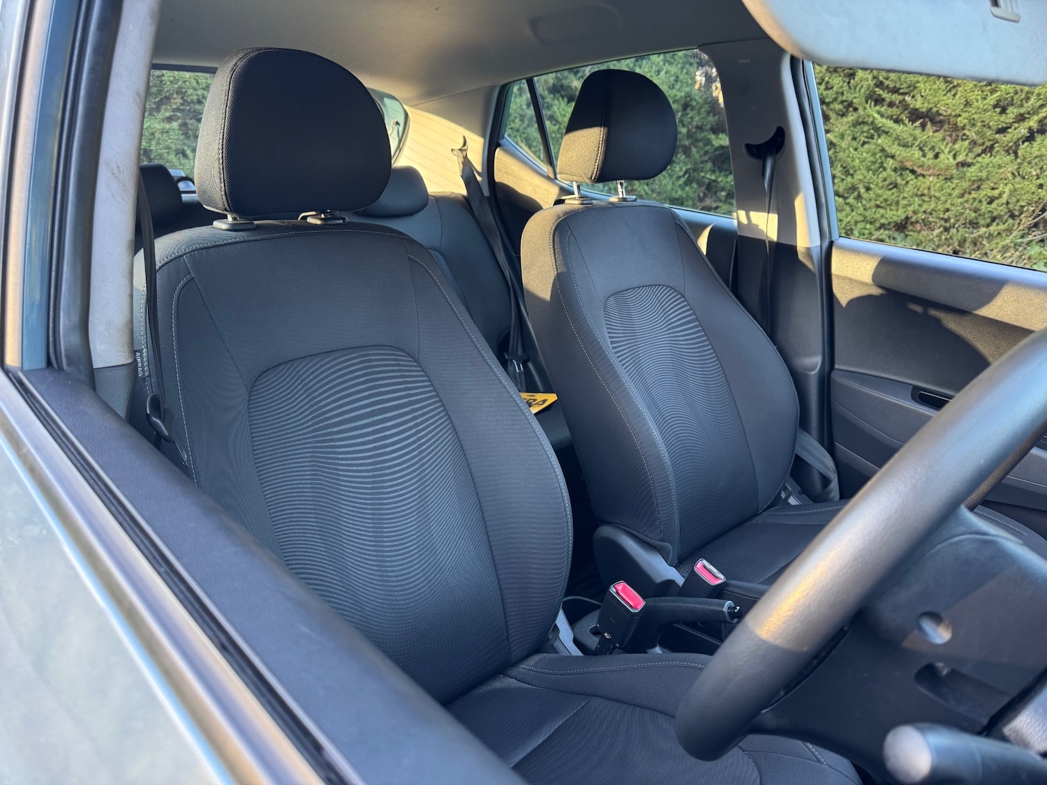 Used Hyundai i10 2017 for sale - 77055144: Photo 7