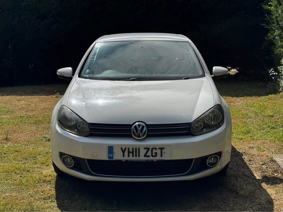 Used Volkswagen Golf 2011 for sale - 76437205: Photo 2