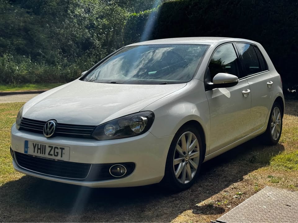 Used Volkswagen Golf 2011 for sale - 76437205: Photo 3