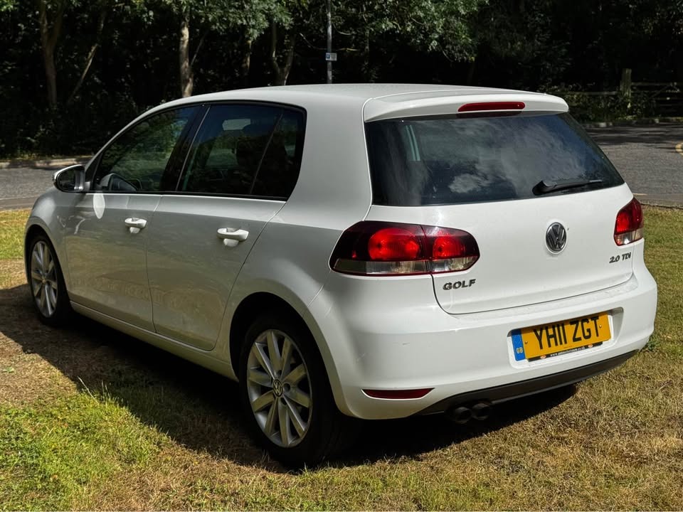 Used Volkswagen Golf 2011 for sale - 76437205: Photo 4