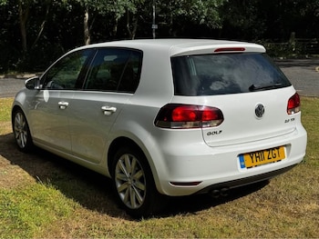Used Volkswagen Golf 2011 for sale - 76437205: Photo