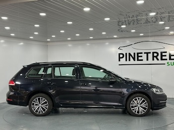 Used Volkswagen Golf 2018 for sale - 77990645: Photo