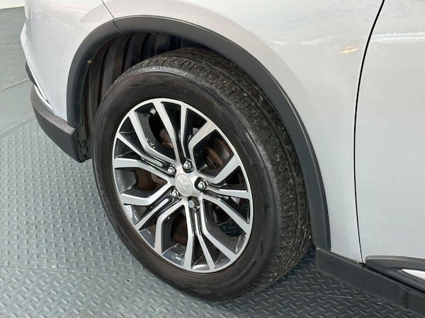 Used Mitsubishi Outlander 2018 for sale - 76147960: Photo 12