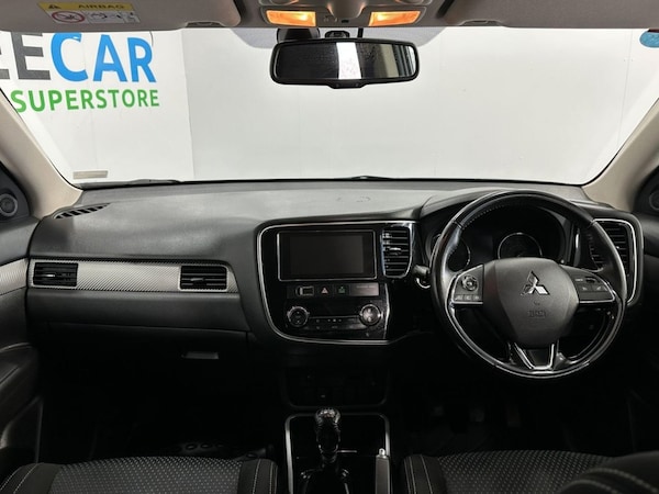 Used Mitsubishi Outlander 2018 for sale - 76147960: Photo 29