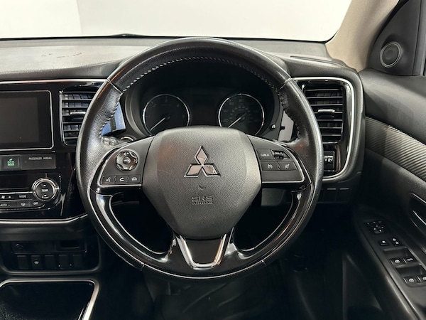 Used Mitsubishi Outlander 2018 for sale - 76147960: Photo 30