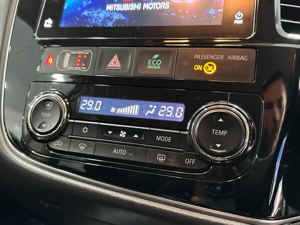 Used Mitsubishi Outlander 2018 for sale - 76147960: Photo 31