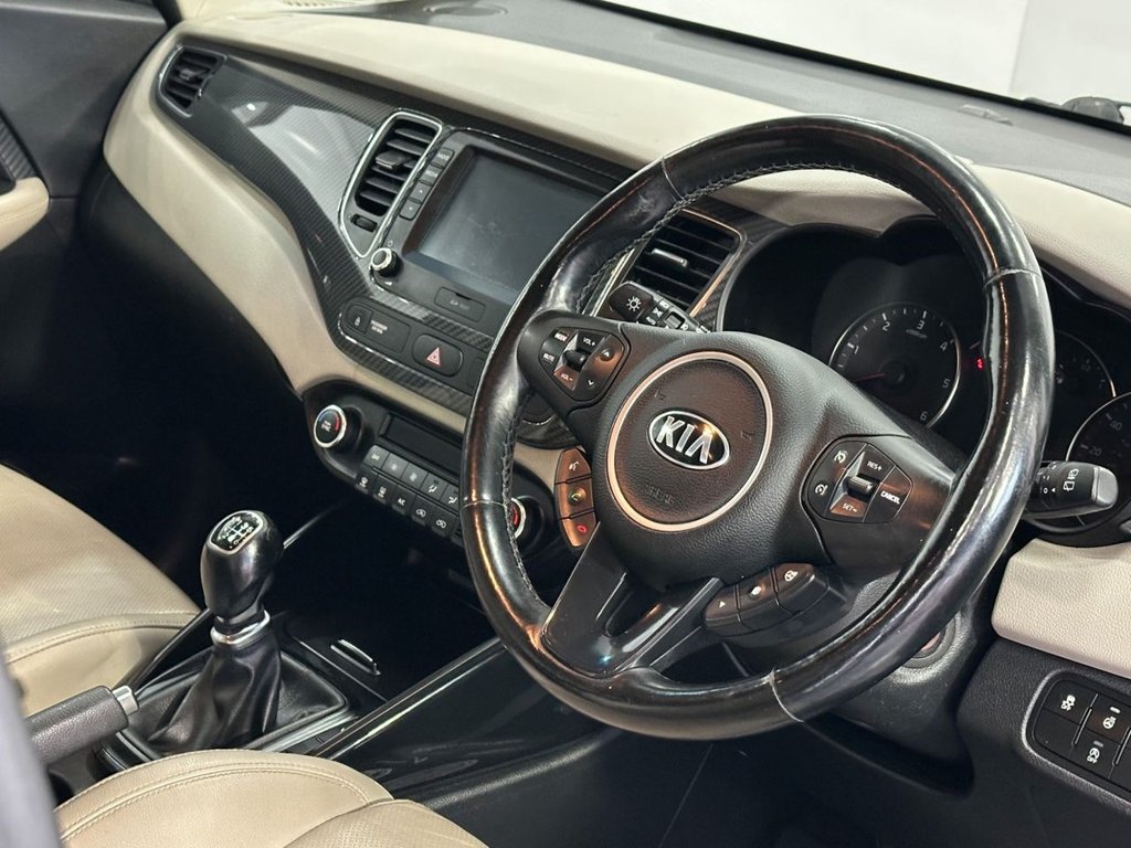 Used Kia Carens 2018 for sale - 77263575: Photo 15