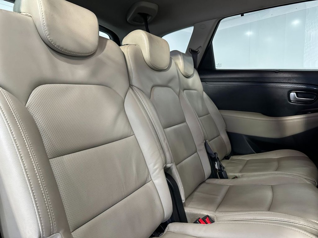 Used Kia Carens 2018 for sale - 77263575: Photo 21