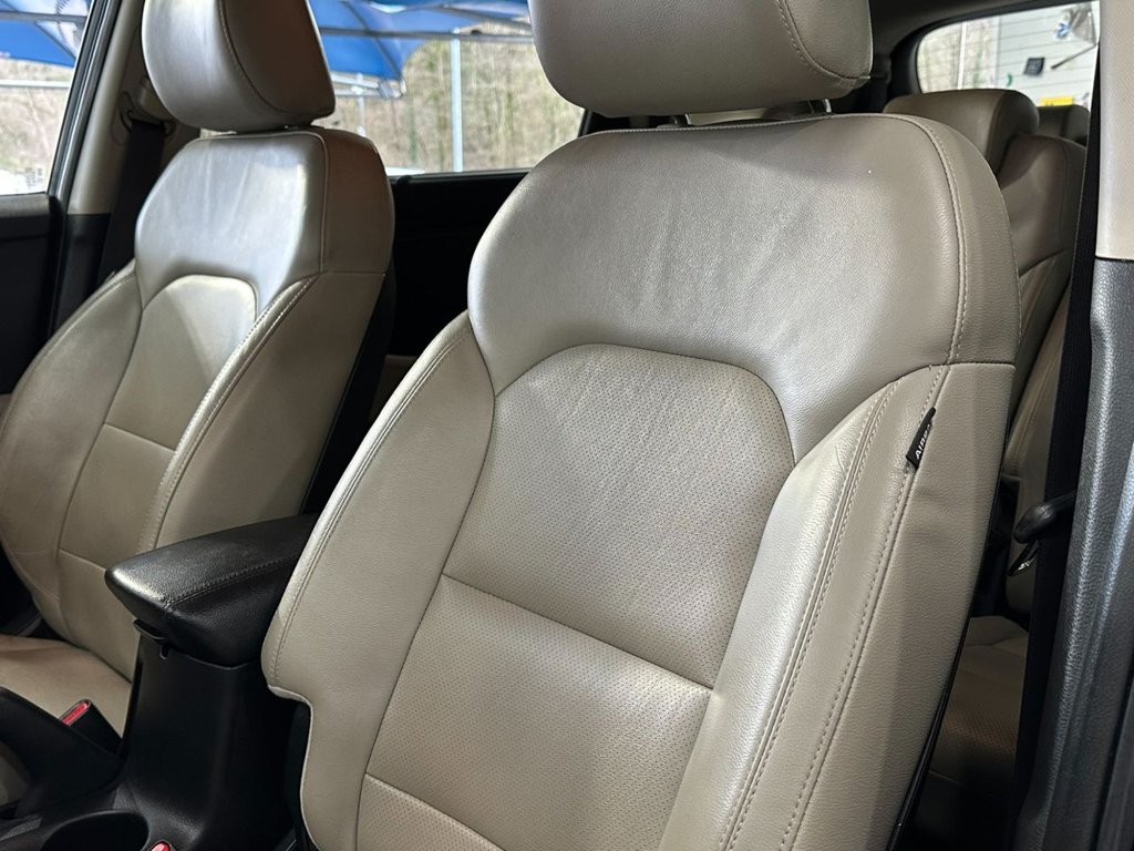 Used Kia Carens 2018 for sale - 77263575: Photo 23