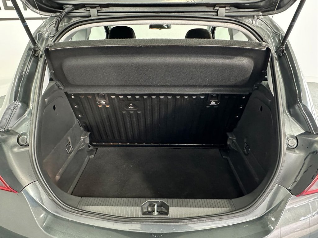 Used Vauxhall Corsa 2018 for sale - 76304088: Photo 32