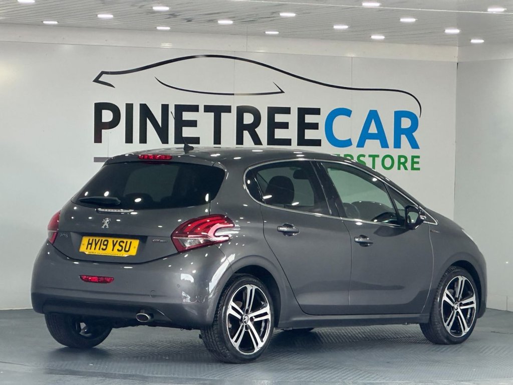 Used Peugeot 208 2019 for sale - 76061901: Photo 10