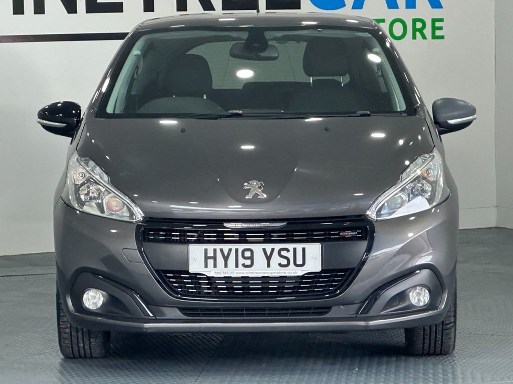 Used Peugeot 208 2019 for sale - 76061901: Photo 2
