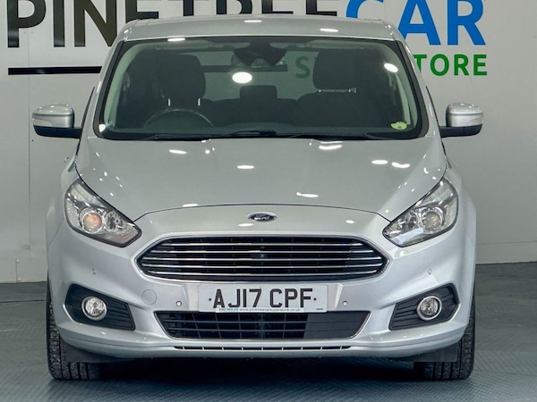 Used Ford S-Max 2017 for sale - 76040216: Photo 2